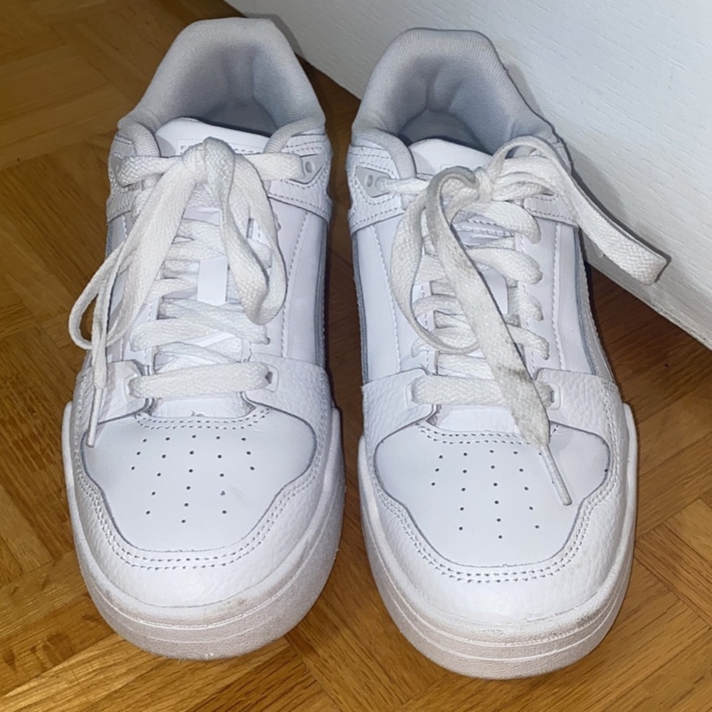 Women’s Puma Slipstream Athletic Comfy White Running Shoes Sneakers Size 6.5